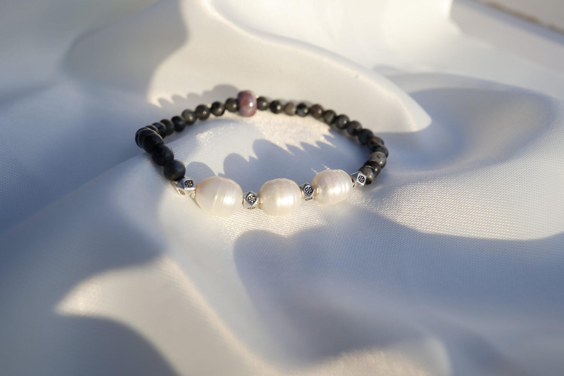 MARY 1 Armband