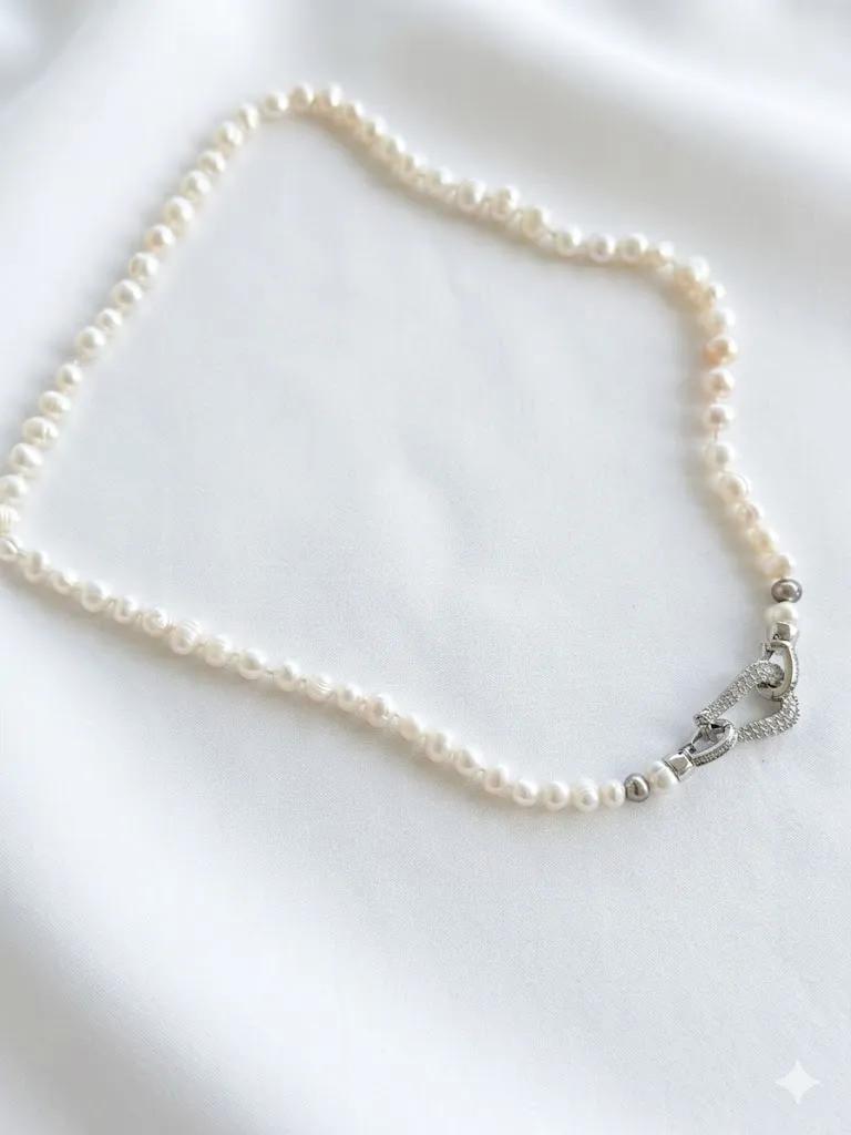 Elegante Perlenkette Soul
