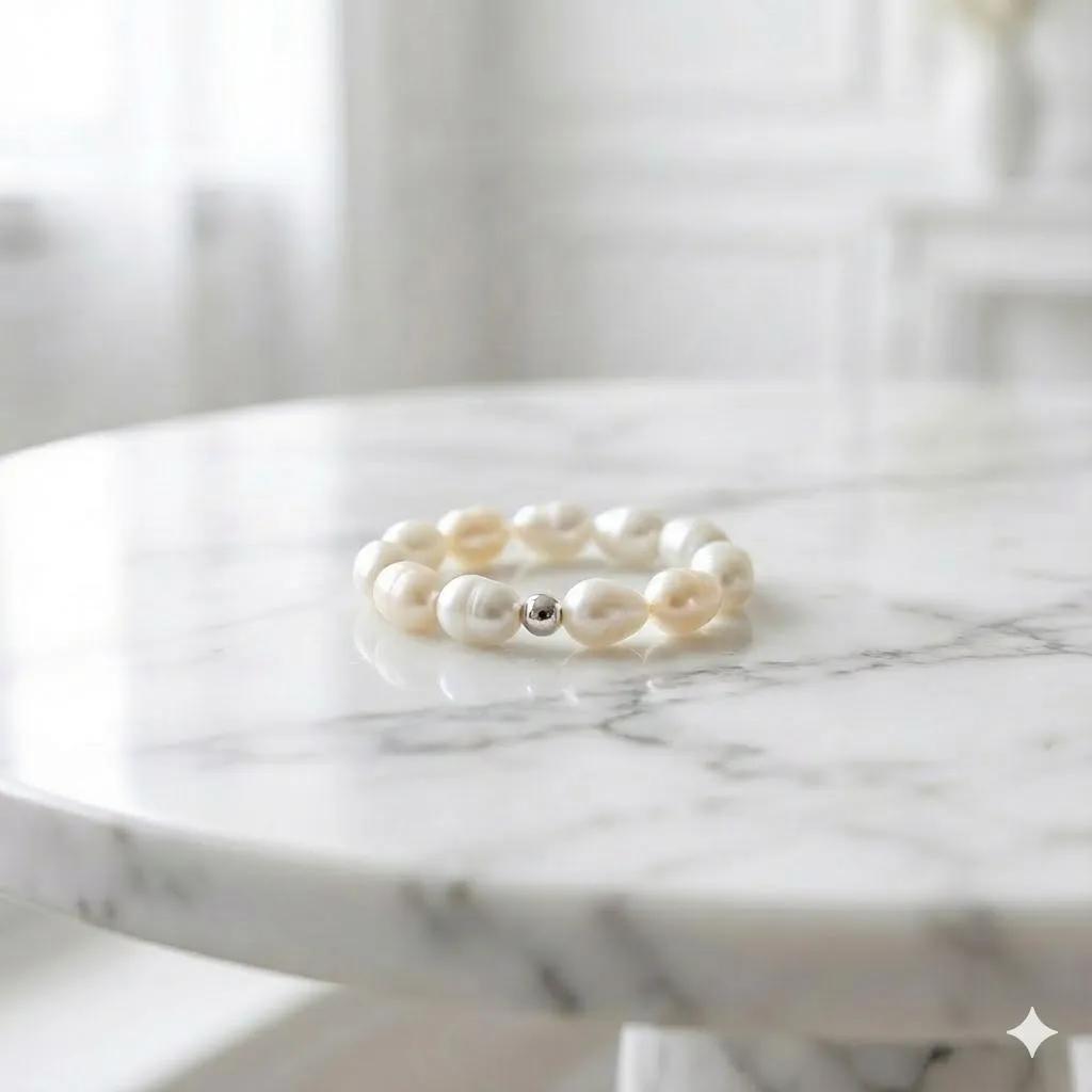 Pearl & Silver Armband Detail 2
