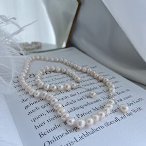 Kurze Perlenkette