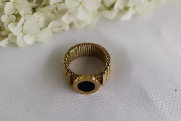 Irin | GOLDFARBENER, FLEXIBLER RING AUS EDELSTAHL